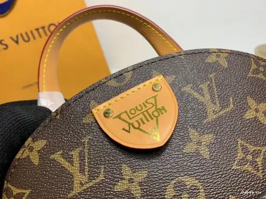 VUITTON BACKPACK LOUIS 0623